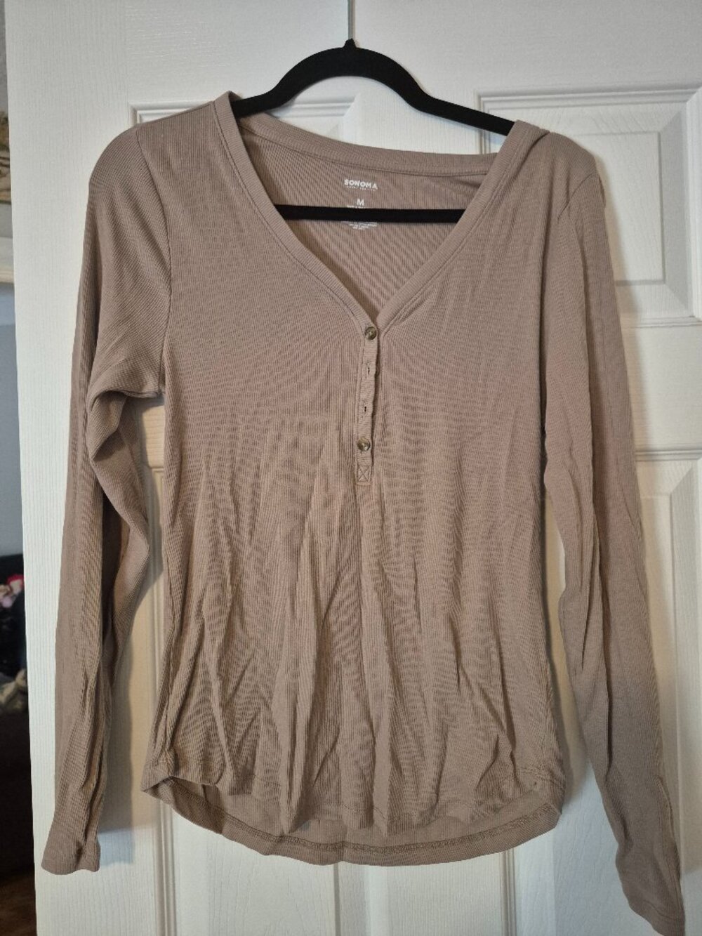 Long sleeve ladies top